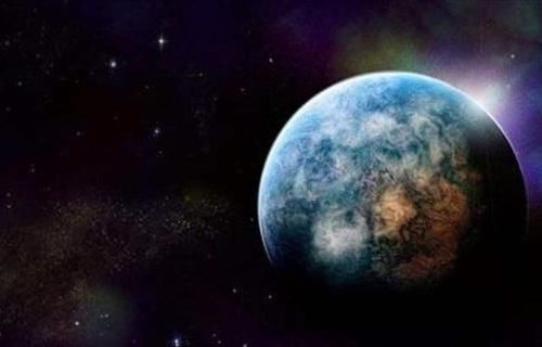 地球一直在以每年十万吨的速度增重,你知道这是什么原因吗