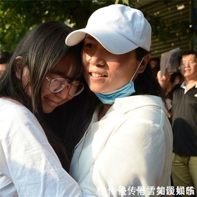 批评|9岁男孩跳楼:家长要牢记,这种情况下,要立即停止批评孩子