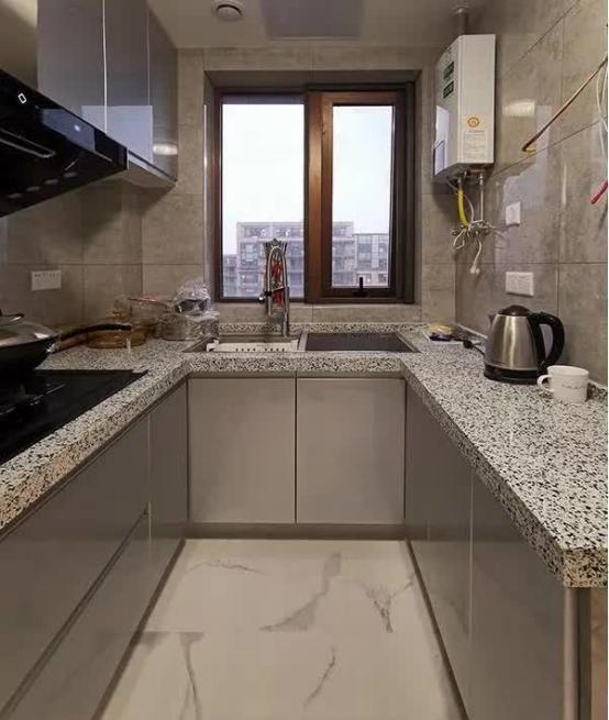 房子|用瓷砖做的橱柜好不好？装修房子是否值得做一套？