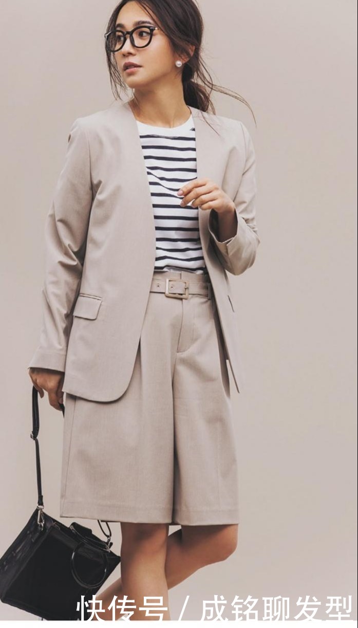 穿搭|带孩子没时间打扮?40岁日本宝妈边带孩子边当博主,美得与众不同