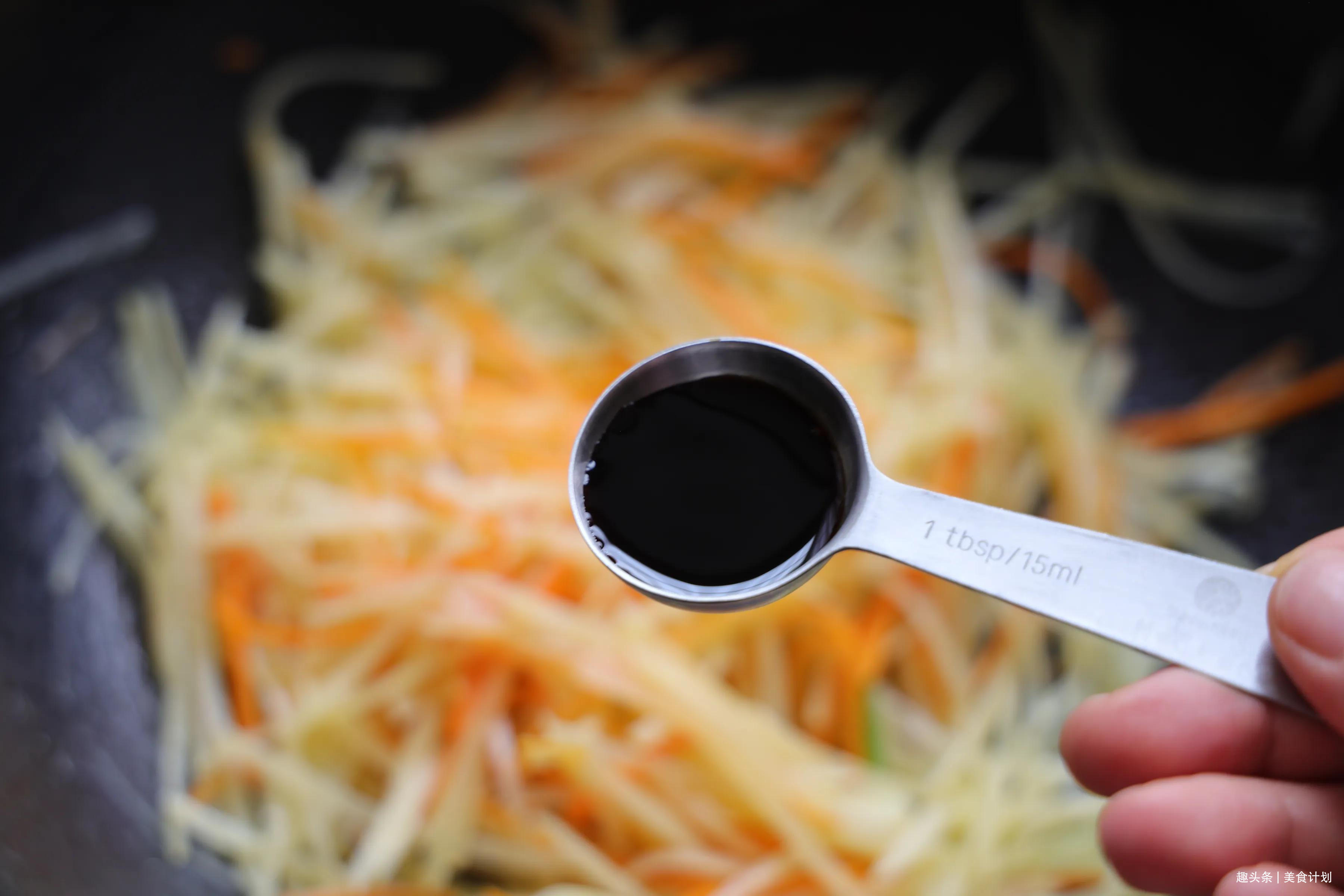 对抗秋老虎,清脆爽口的菜谱不能少,每次上桌必光盘,孩子超爱吃