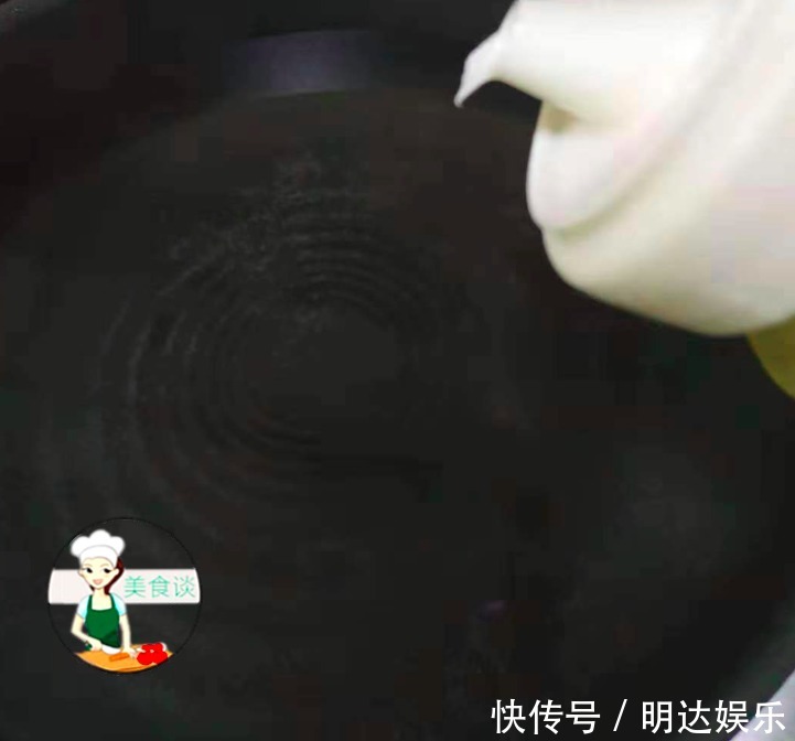 油麦菜别清炒了,学会此做法,清香脆嫩,营养高热量低,简单好吃