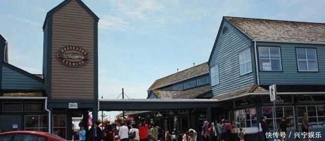 野草|维多利亚,深海渔船基地和著名的游览胜地