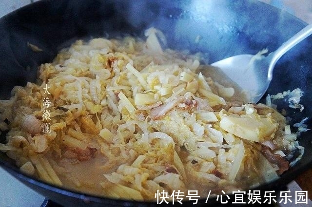 最近我家这菜可火了,午餐炖一锅汤汁都不剩,好吃到停不下来