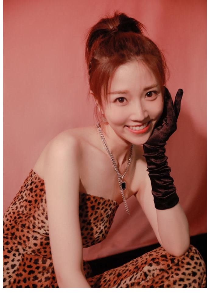 其中一位|張純燁男朋友是誰張純燁和李維只是純粹的合作關(guān)系