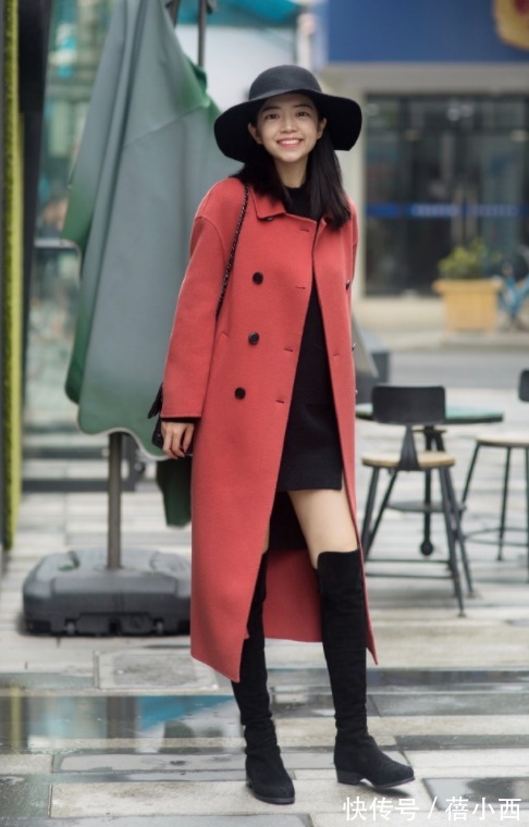 马丁靴|奔三奔四的女人,建议多穿大衣+“长筒靴”或“短靴”,时髦洋气