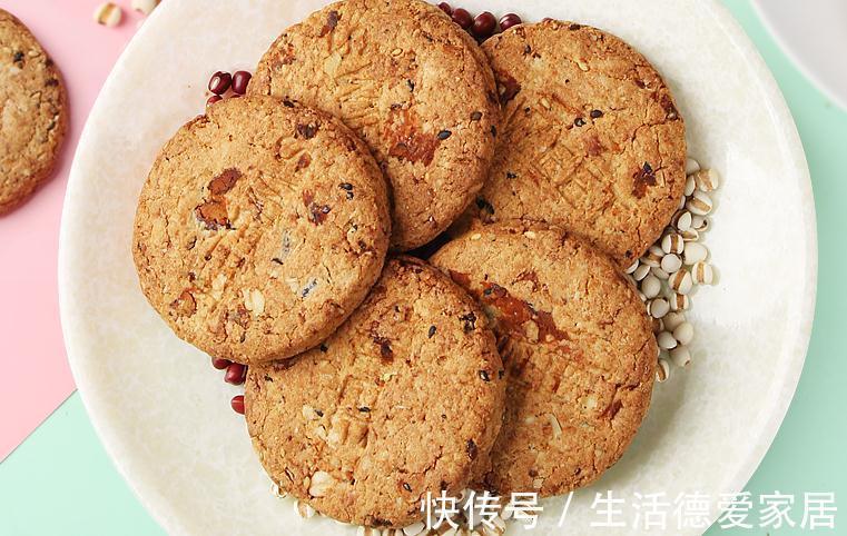 买饼干时，不是只有“奥利奥”，这3款“国产饼干”，美味又解馋