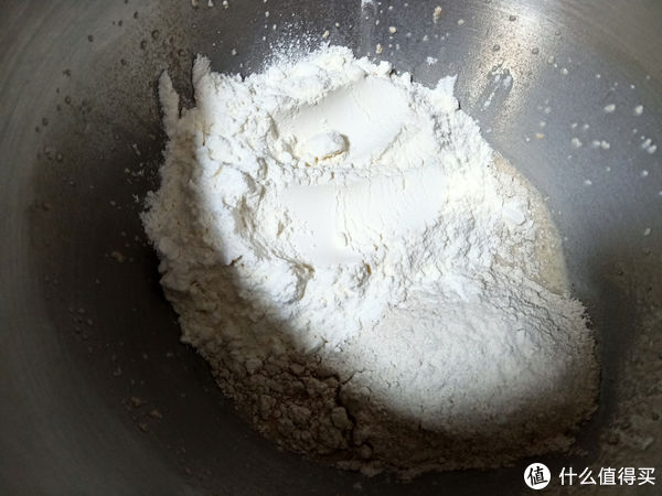 红豆别做豆沙了，加点面粉一卷一蒸，1周早餐搞定，好吃省事儿