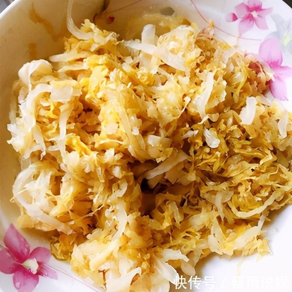 东北|东北经典美食“汆白肉”，做法简单又好吃，酸爽过瘾！