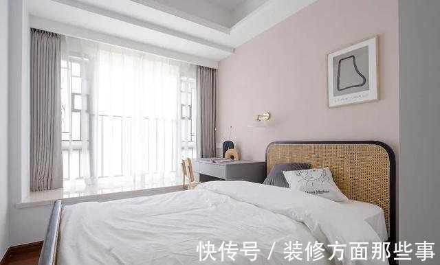 三居室|102平北欧风三居室,大面积留白和温馨治愈系的配色,舒服自在