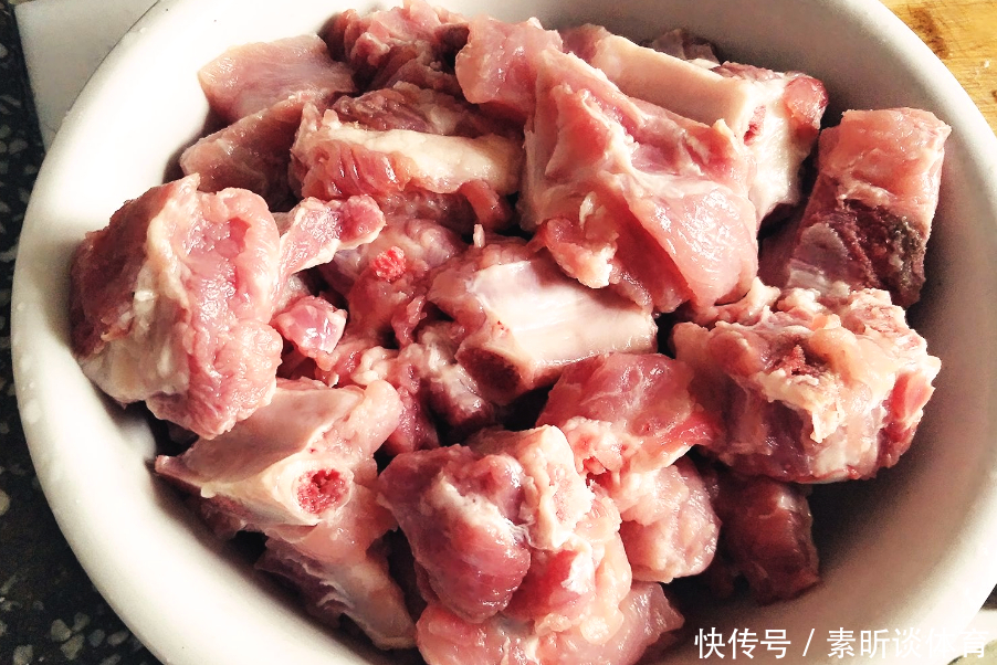 粉蒸|四川传统名菜粉蒸排骨正宗做法,软烂入味好吃不腻,味道巴适的很