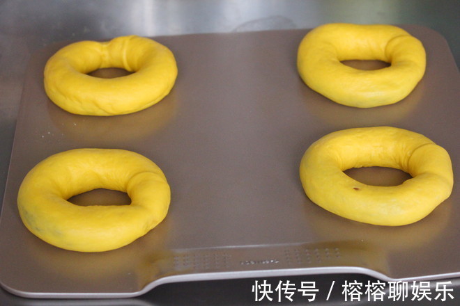 近视|越来越多孩子近视平时多给孩子吃这个，可以预防近视眼，还长个