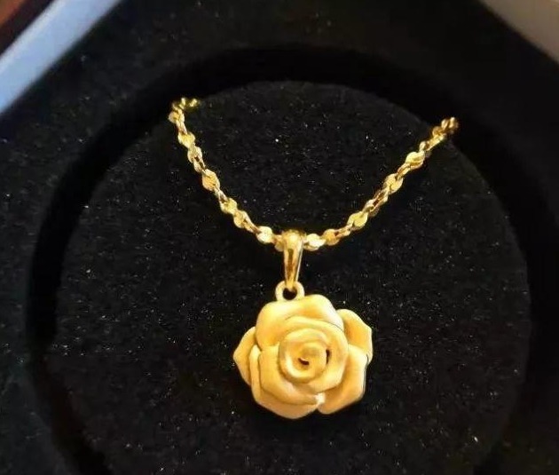 含金量@买黄金首饰时,店员为什么会先问“给谁买”别被坑了