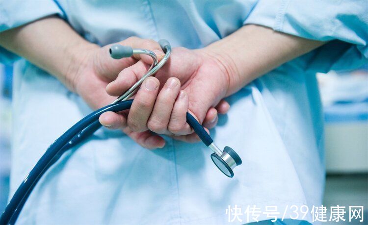 血管狭窄|戒烟3个月,突发心梗,50岁后戒烟好不好?戒烟多久才算成功呢?