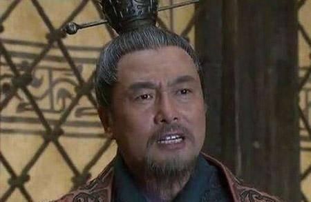 冀州|三国最窝囊的诸侯：拥兵10万却主动让位，受到惊吓在厕所自尽！