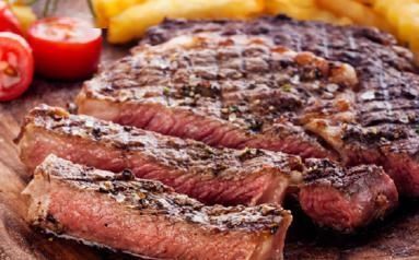 员工|劝告大家国内吃西餐时,遇见点“全熟”的人,店内员工一看就知道是同行