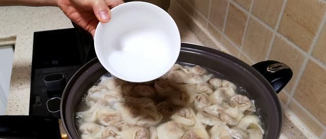 小馄饨|懒人早餐,做一次30天不用愁,5分钟搞定全家人早餐,营养又好吃