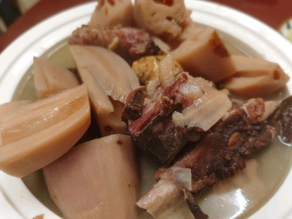 莲藕|腊排骨莲藕汤