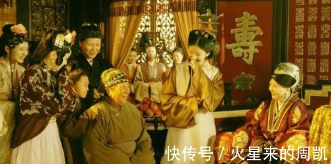 红楼梦!名著《红楼梦》里面全是鬼,大观园是一座坟场?细思极恐