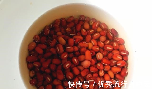 抹茶搭配蜜豆的完美结合,Q弹软糯,好好吃!