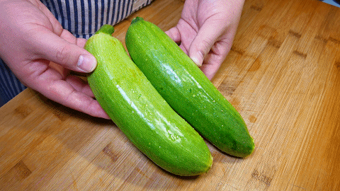 西葫芦这样做太好吃了，不用炒不用炖，清香开胃，天天吃都不腻
