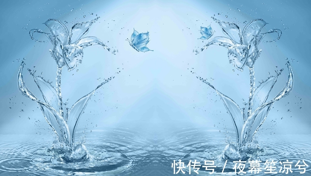 100度的水瞬间倒入0度的水中,其温度会