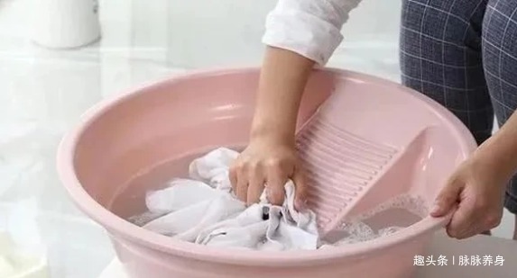 “洗衣粉”和“洗衣液”哪个好用多亏超市员工说实话，以后别乱买