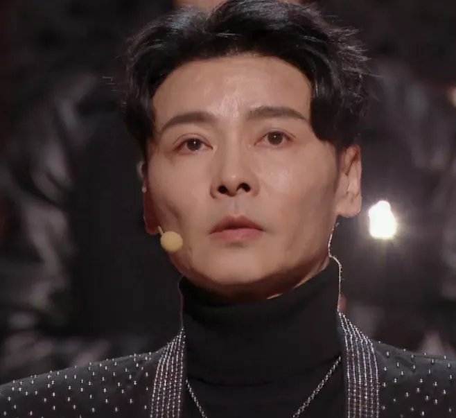 《披荆斩棘》总决赛油腻劝退,哥哥嫂子都灾难,求别搞下一季了