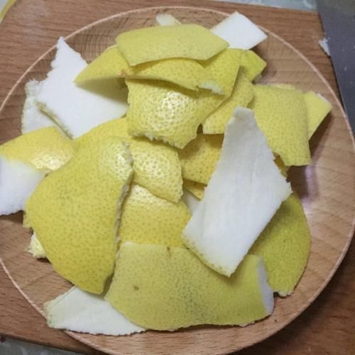 神器|你还在扔柚子皮?冬季养花神器!学会之后我又买了一箱柚子