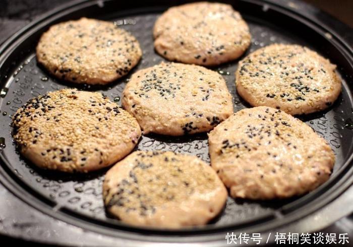 爆棚|大米别只会蒸米饭,教您一招,好吃爆棚,做早餐,365天吃都乐意