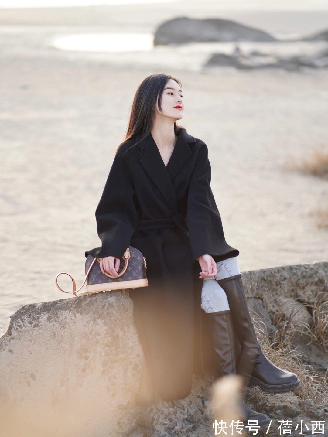 贝雷帽 冬天穿搭进入瓶颈期?学习时髦精们这样穿大衣,轻松展现潮流感