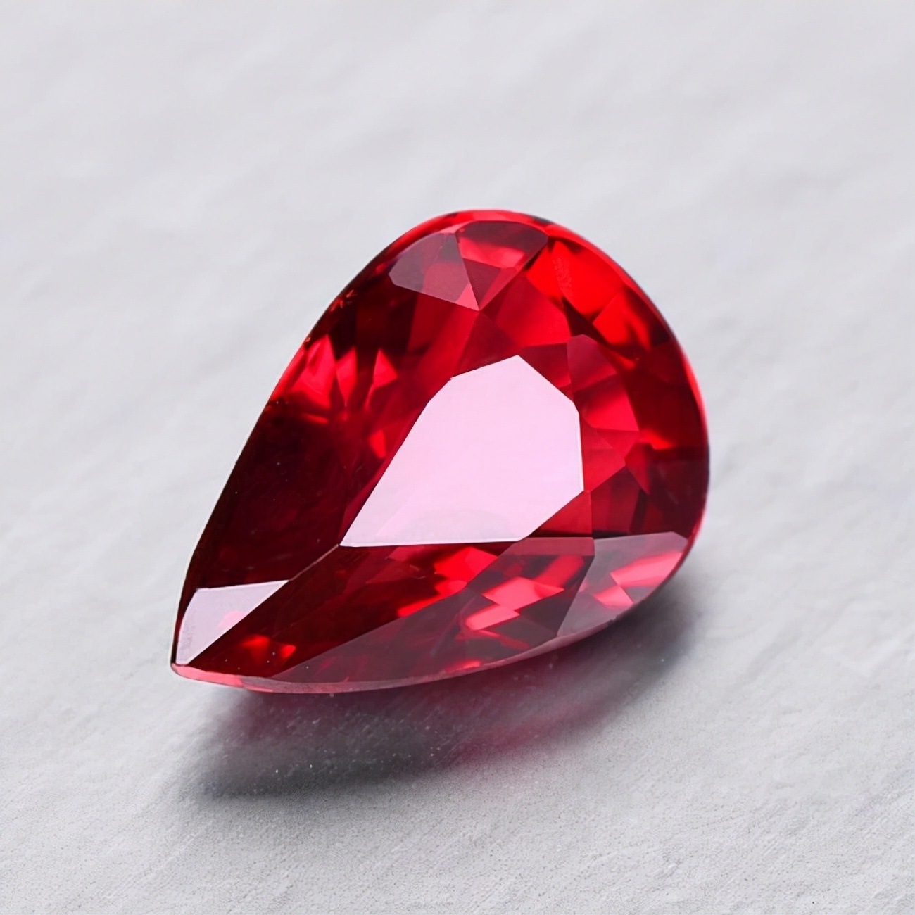 区间!1到3克拉,古柏林鸽血红的市场价格