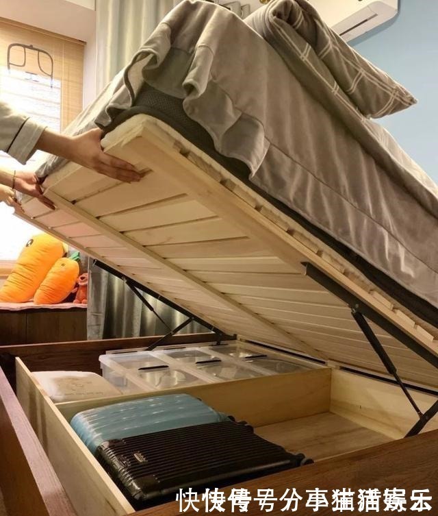 胡桃色|她家仅65㎡,收纳做到极致,每个空间都吸引着我,太美了!