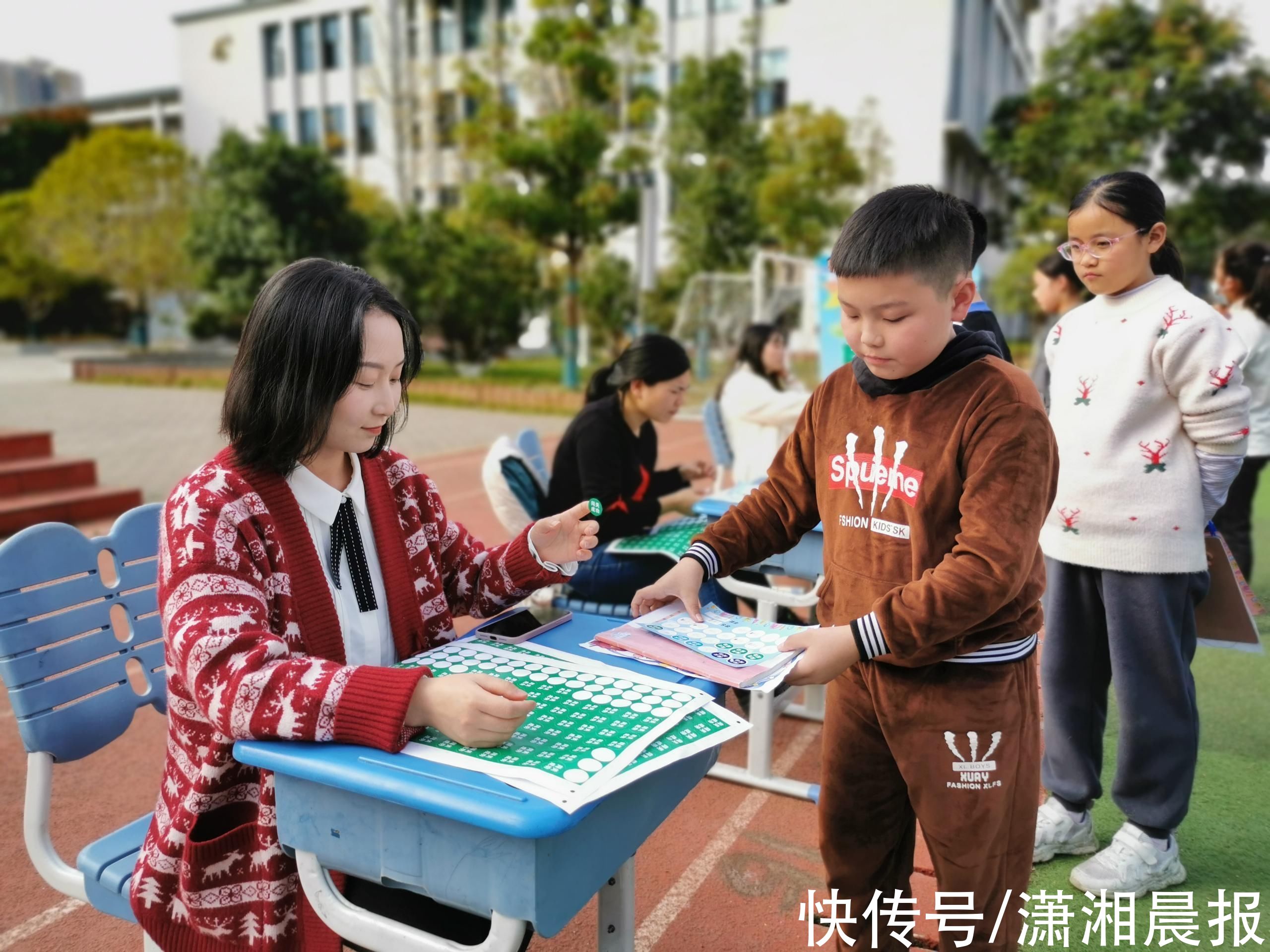 育才|长沙育才东屯小学“期中大闯关”让学生乐翻天”