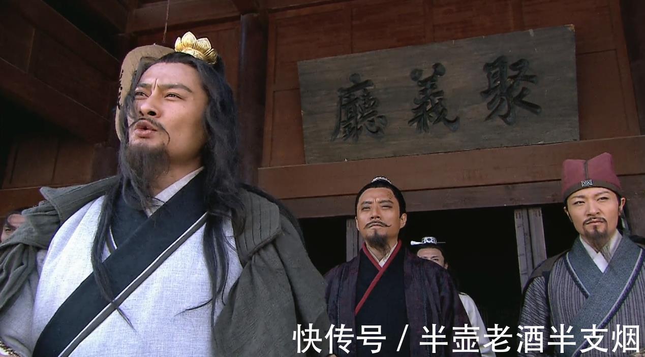 樊瑞#宋江五人伪造排名石碣能骗过鲁智深,骗不过武松等三位好汉,他们为何不拆穿?