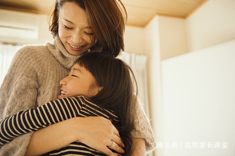 孩子|Jasper拉小提琴展示却被冷落毫不关心的陪伴,让孩子受到伤害