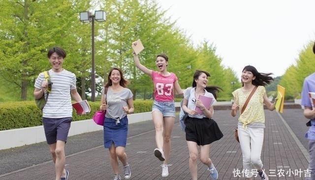 奖学金|大学室友很有钱是什么体验?