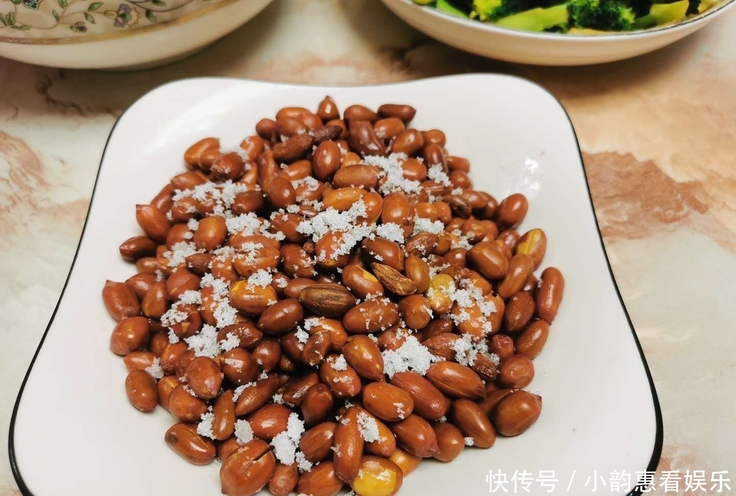 朋友圈|小姑子一家光临,弟妹做的8菜1汤在朋友圈火了,网友:真舍得