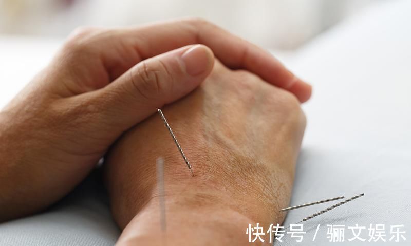 日常生活中|李时珍留下的3味草药，治肝虚火旺，为家人收好