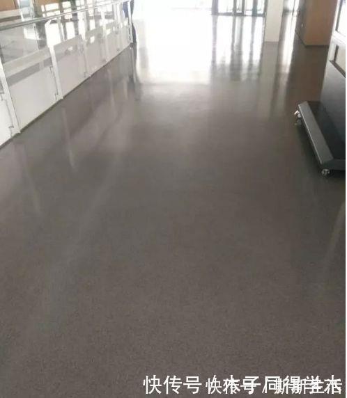 瓷砖|原来水泥地这么漂亮,难怪很多人不装瓷砖和地板了,简直太土了