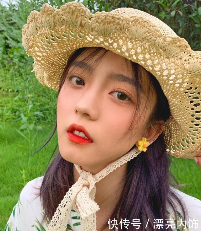 大街|黄皮别再涂999了,红色调都烂大街了,经典的橘调显白色是这4只!