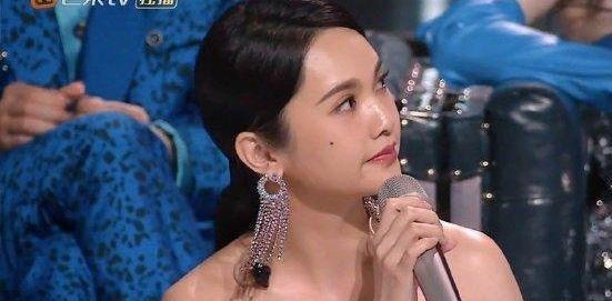 秦昊 《浪姐2》姐姐们都奉承那英,为何只有杨丞琳唱反调,很值得揣摩