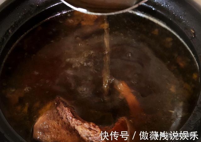 香料|今日菜谱:大叔教你凉拌麻辣猪耳,香辣脆爽,开胃解腻,家人爱吃