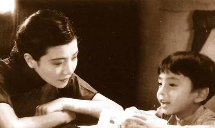 吃瓜群众#她被称为民国第二美女,死后20万人送葬,鲁迅先生为其写文