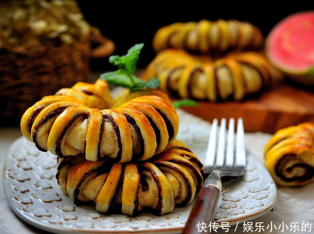 面包|赞不绝口的牛奶红豆面包，早餐来一个妙极了