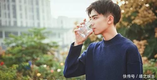 前列腺炎的“克星”被找到,男人尽量多吃,或能让前列腺变的更好
