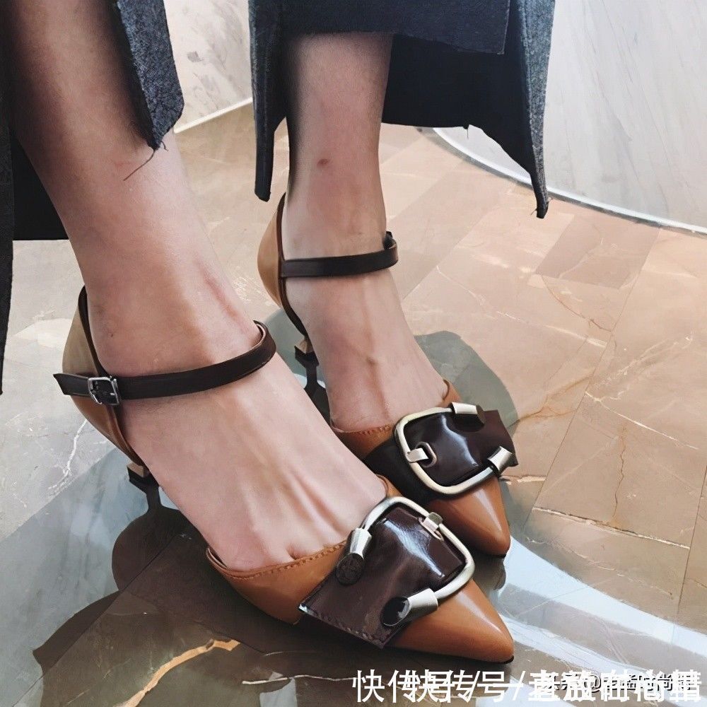 九分裤 九分裤搭尖头鞋,上脚腿细到让人尖叫,穿出轻熟女人味