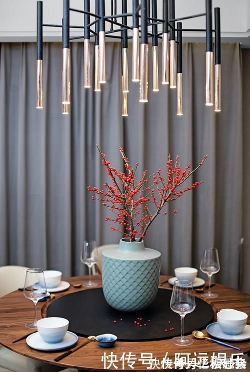 横厅|看完她家才知,没有红木与雕花的现代新中式,依然可以美到极致!