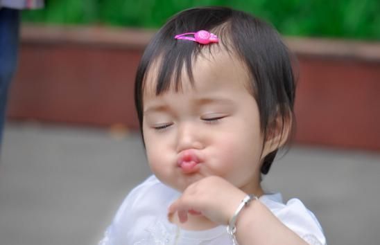 自己拿命生的孩子，从爱不释手到“讨厌至极”，背后原因很扎心