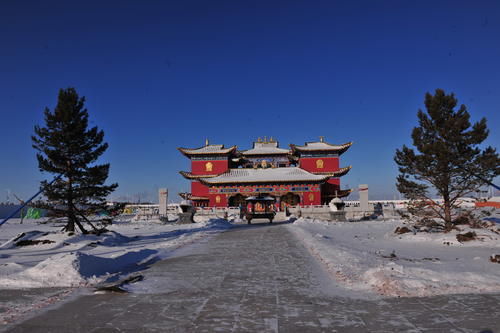 从黑龙江到内蒙古，自驾游冰雪世界，看洁白呼伦贝尔洁白草原